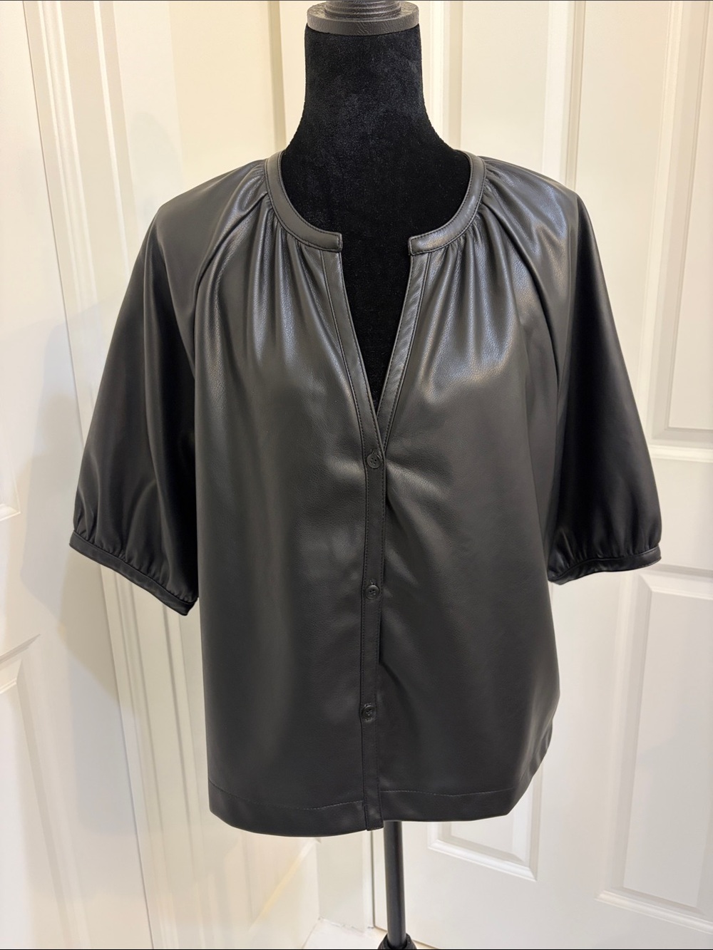 Avec Les Filles Black Faux-Leather Button-Front Blouse Size M